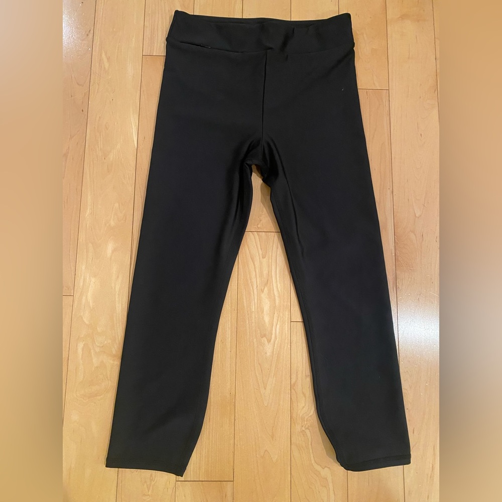 Alo AirLift Capri Black Size M